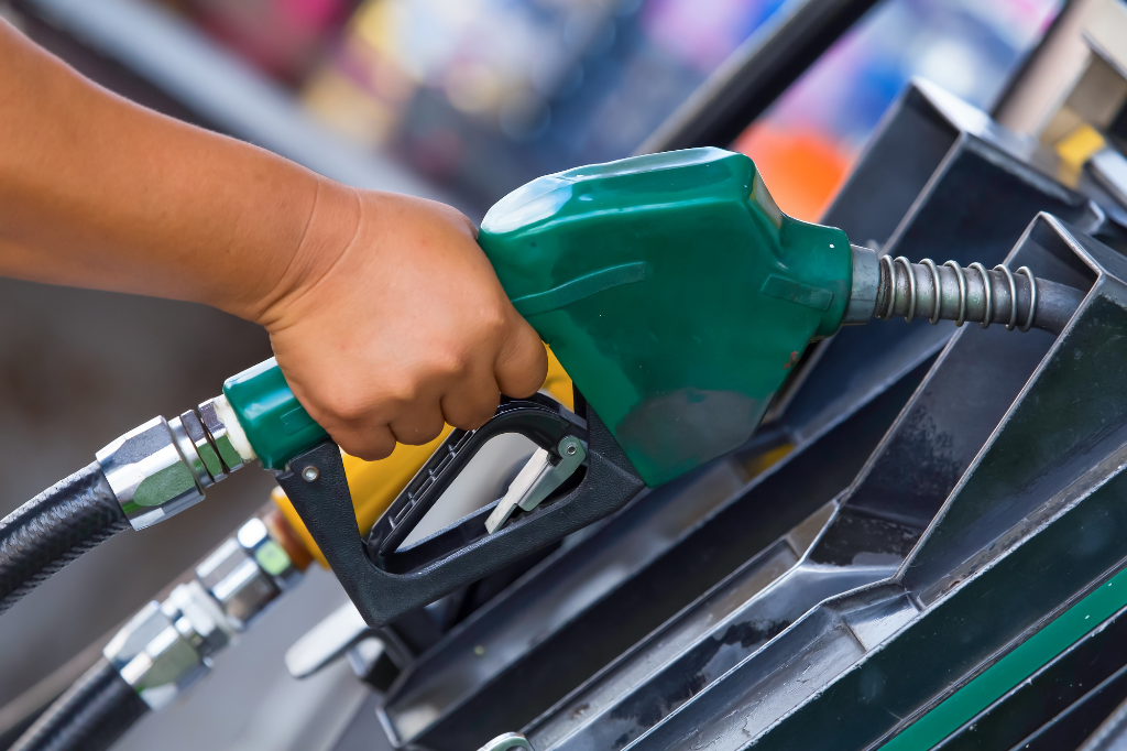 Entenda decisão que aumentou impostos da gasolina e do etanol e veja quanto deve ficar o&nbsp;preço