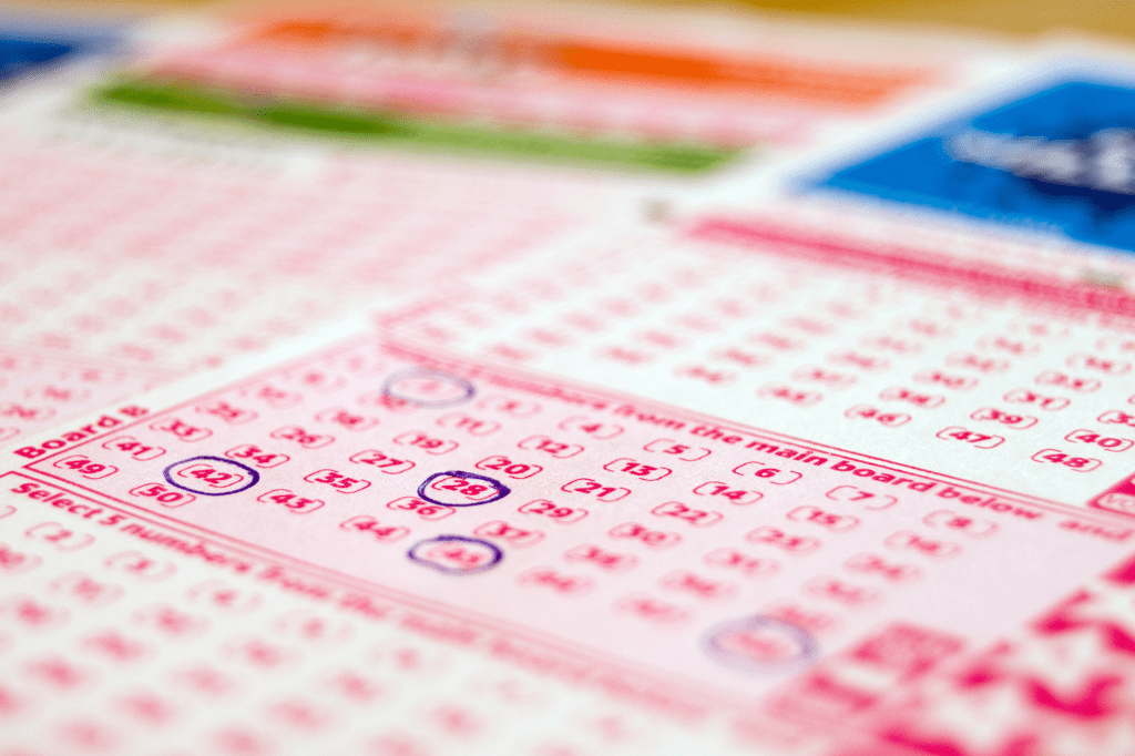 O que fazer se você ganhar na loteria? Confira dicas para fazer o prêmio&nbsp;render