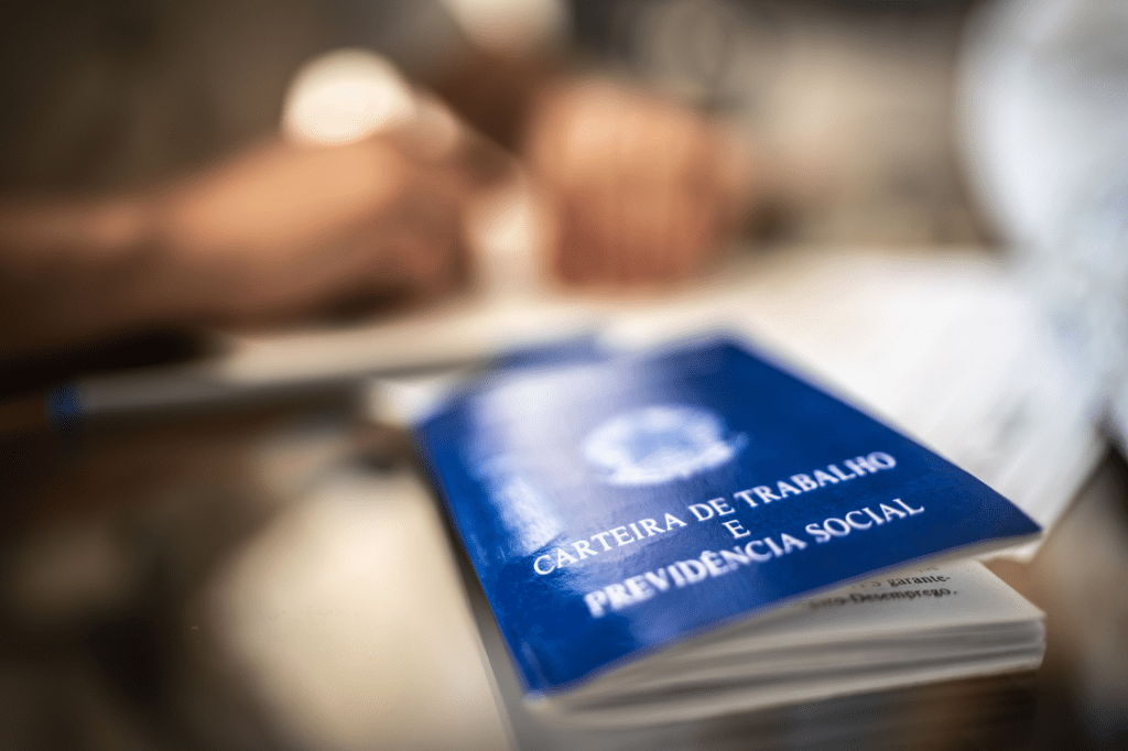 Brasil cria 220,8 mil empregos formais em agosto, queda de 23% em relação ao mesmo mês de&nbsp;2022